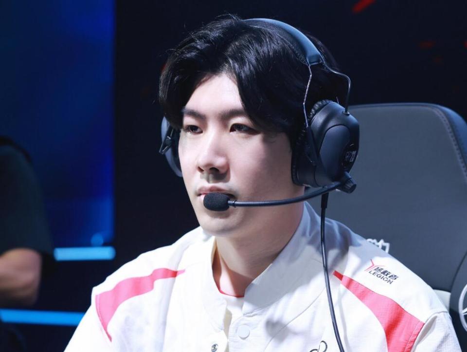 利物浦2月英超赛程：魔鬼赛程中将接连迎战维拉，曼城和纽卡.