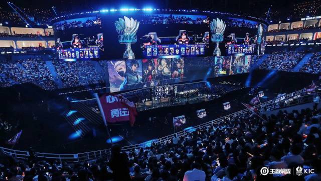 许多网球评 许多网球评