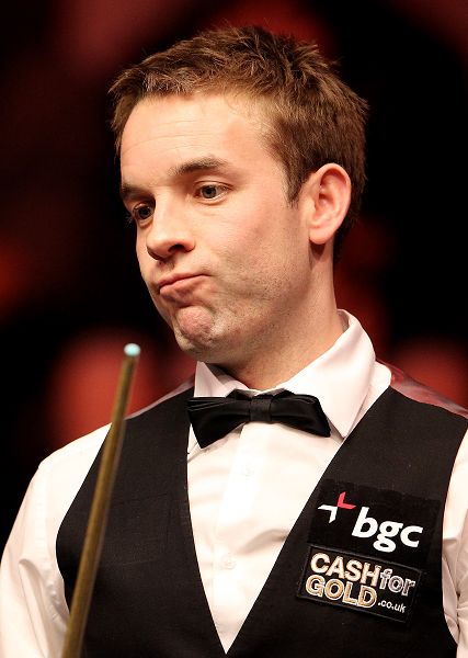 博弈论：解析“重复博弈”中的信任建立。（博弈论视角下的重复博弈：信任的形成与维系）