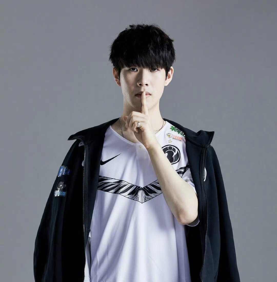 逼抢撕开口 逼抢撕开口